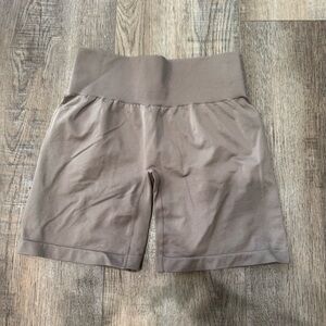 NVGTN Women's Brown Biker Shorts Size S